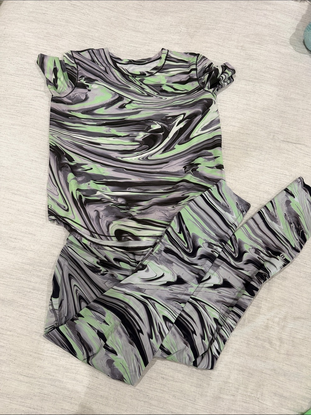lululemon athletica Swirl Print Leggings & Top in Black, Gray, Green